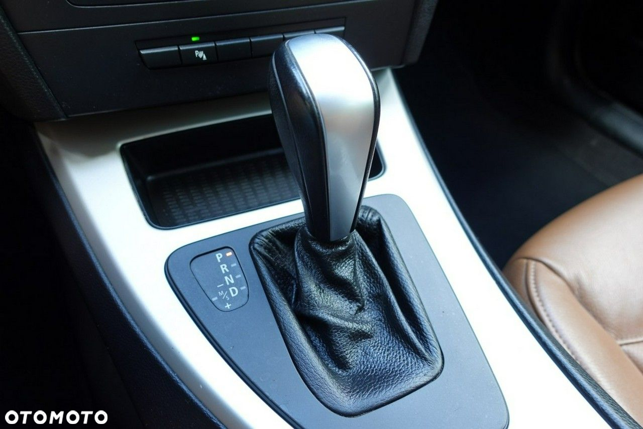 BMW Seria 3 - 15