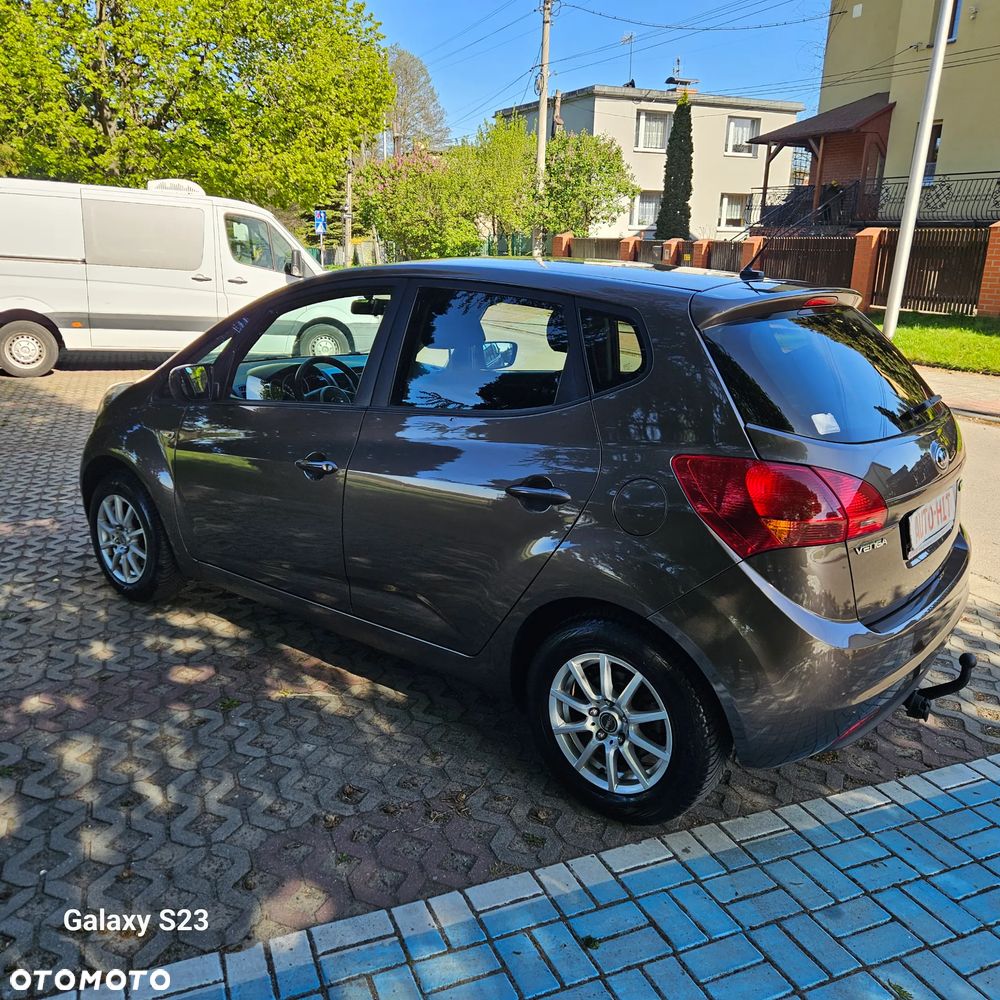 Kia Venga 1.4 CVVT Attract - 12