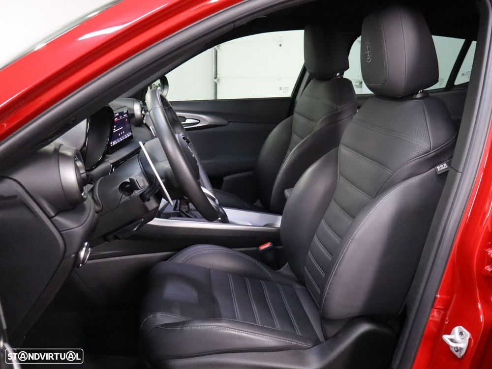 Alfa Romeo Tonale 1.5 Hybrid Veloce - 7