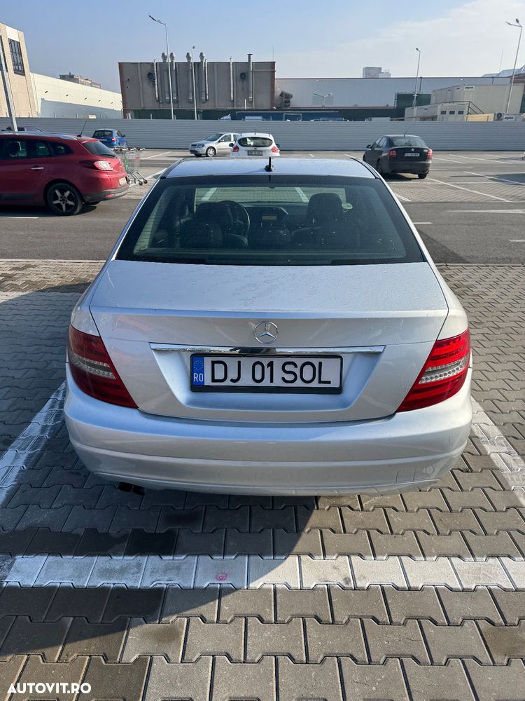 Mercedes-Benz C - 3