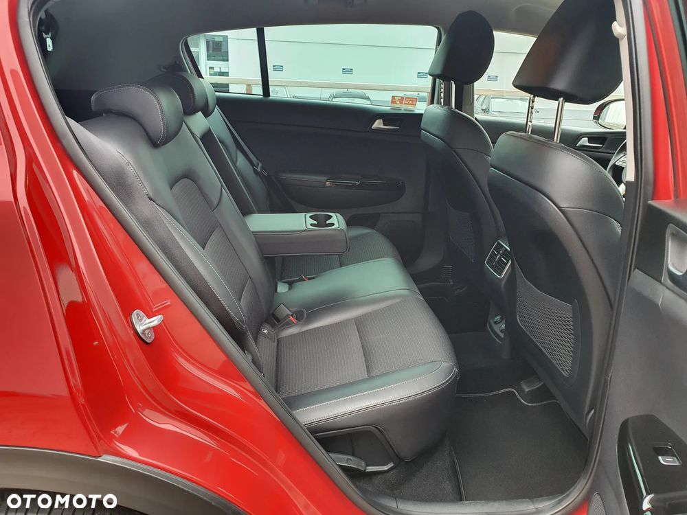 Kia Sportage 1.6 T-GDI L Business Line 2WD - 17