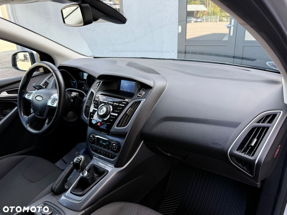Ford Focus 1.6 TDCi DPF Titanium - 17