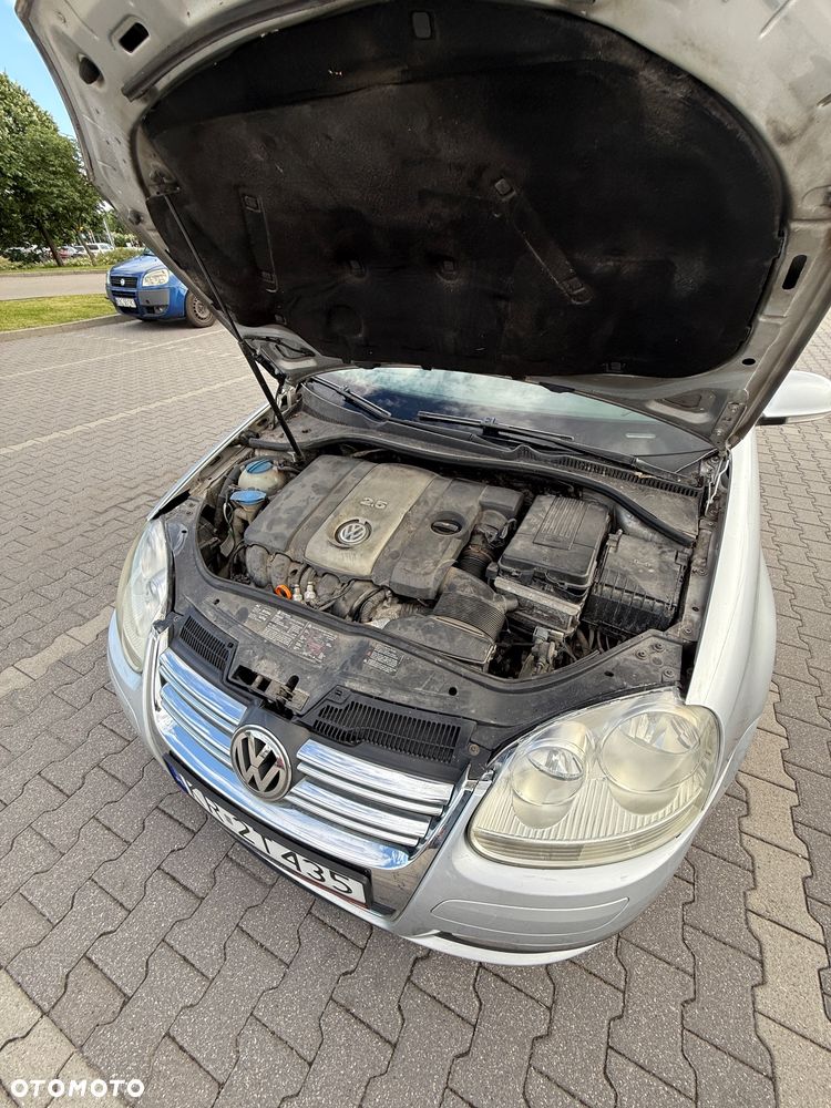 Volkswagen Jetta 2.5 - 11