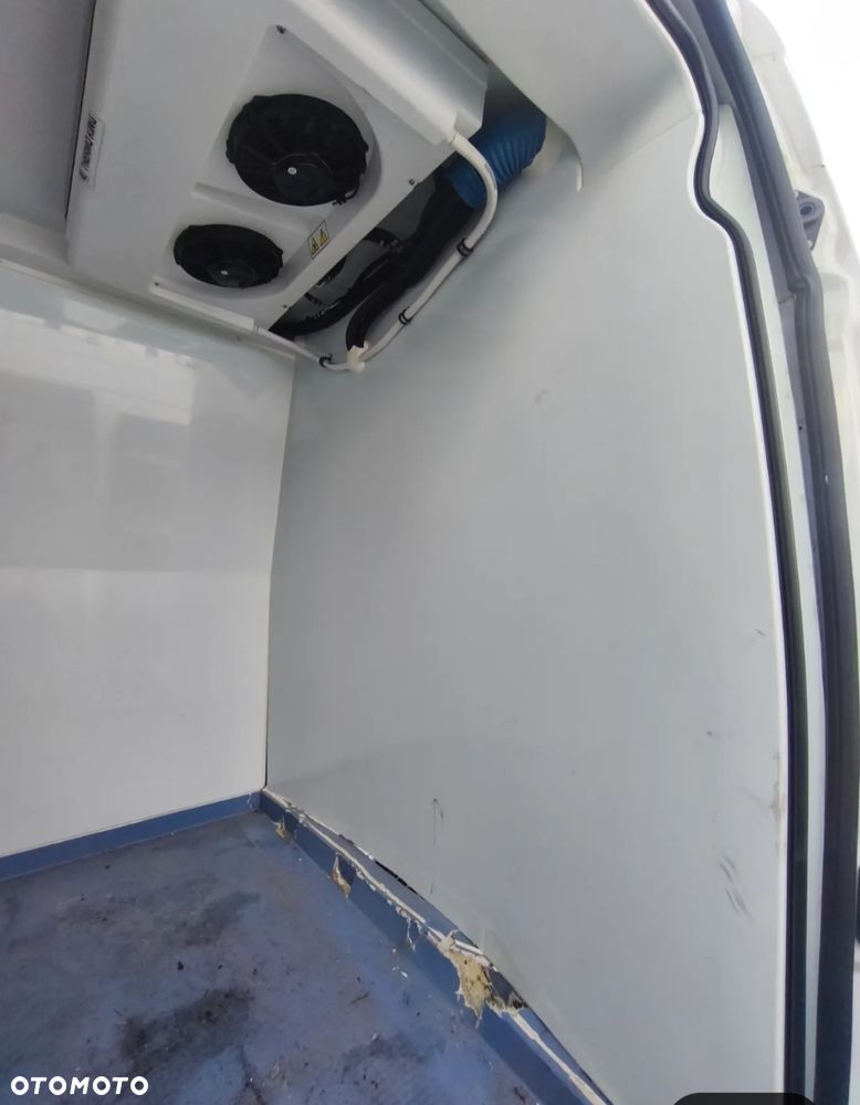 Chłodnia, zabudowa, izolacja chłodnicza Trimat z Mercedes Sprinter 907 MAX 2024r. - 5