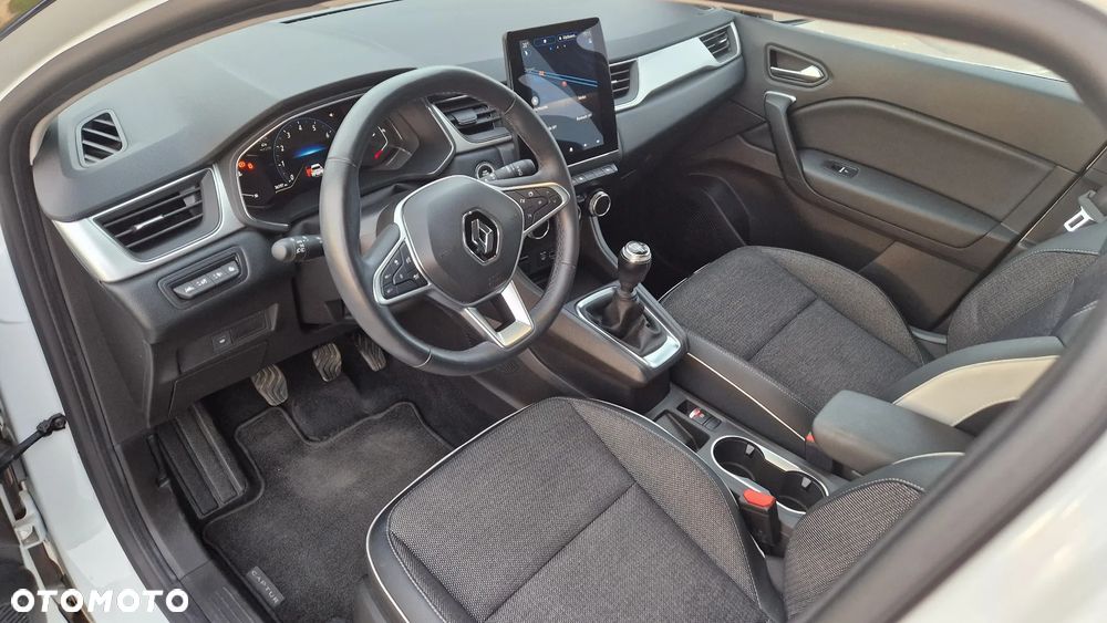 Renault Captur 1.3 TCe mHEV Techno - 9