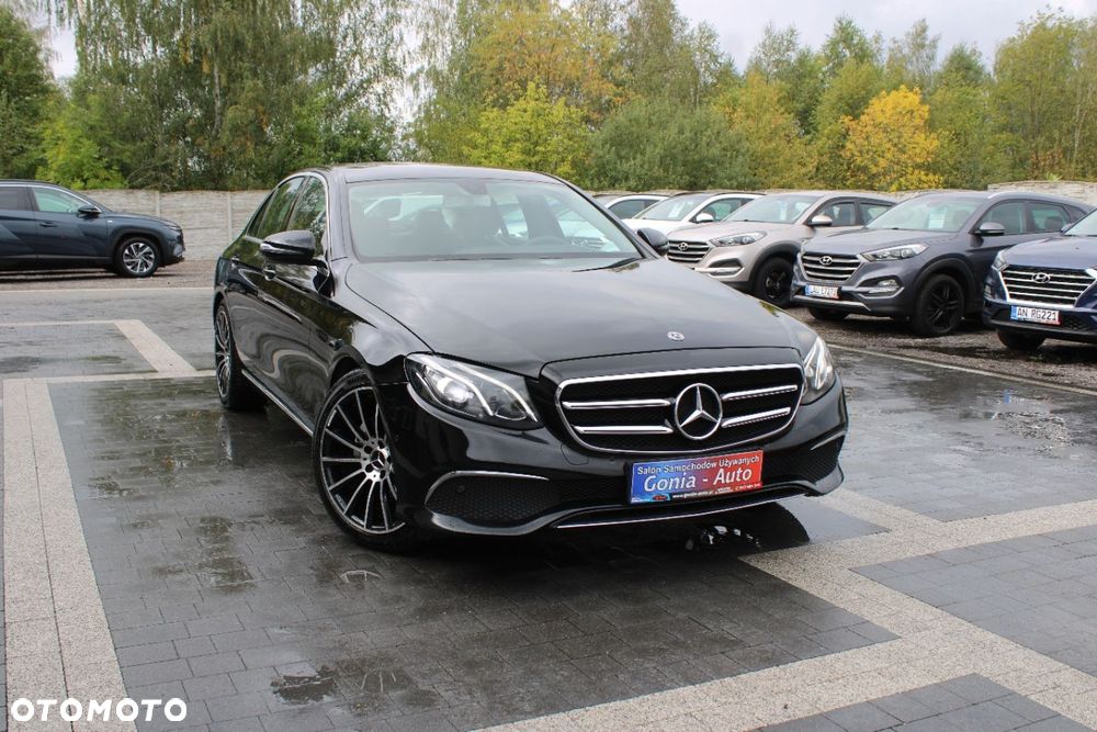 Mercedes-Benz Klasa E - 9