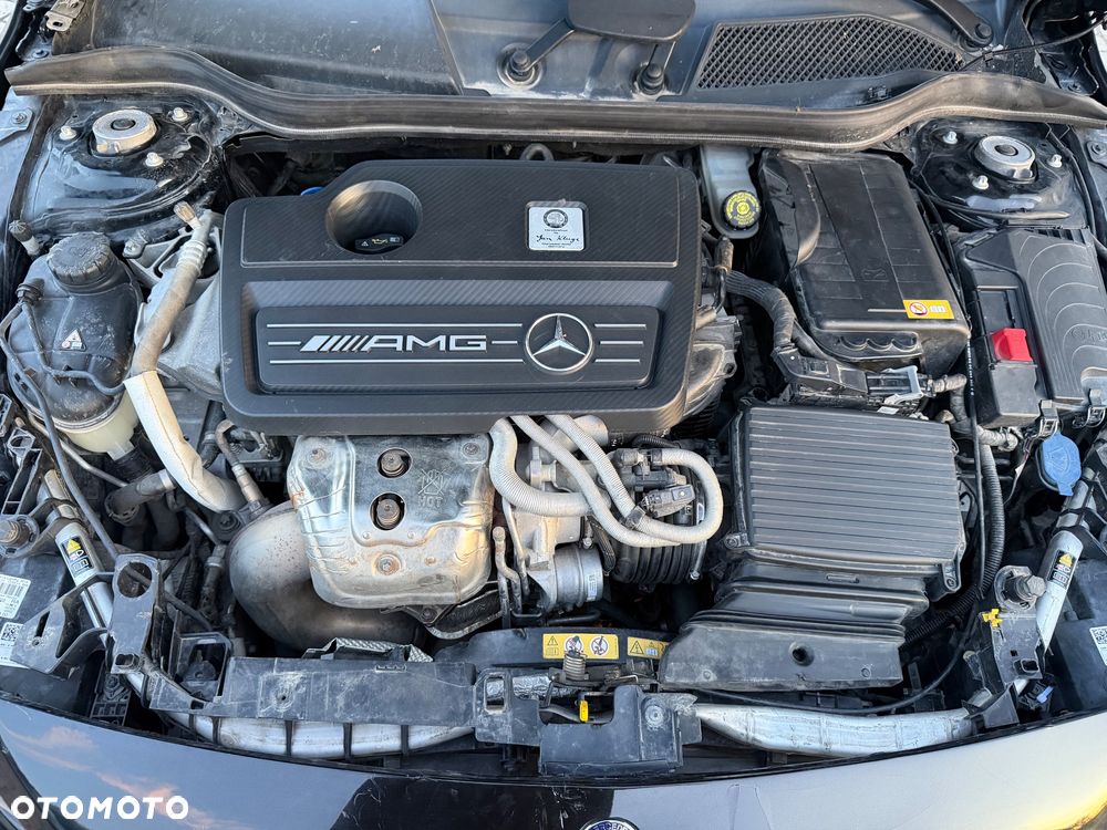Mercedes-Benz GLA 45 AMG 4-Matic - 15