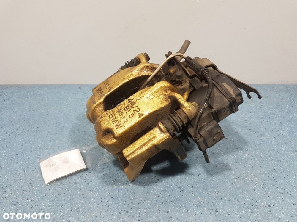 BMW M6 F06 M5 F10 F12 ZACISK HAMULCOWY TYŁ PRAWY - 3