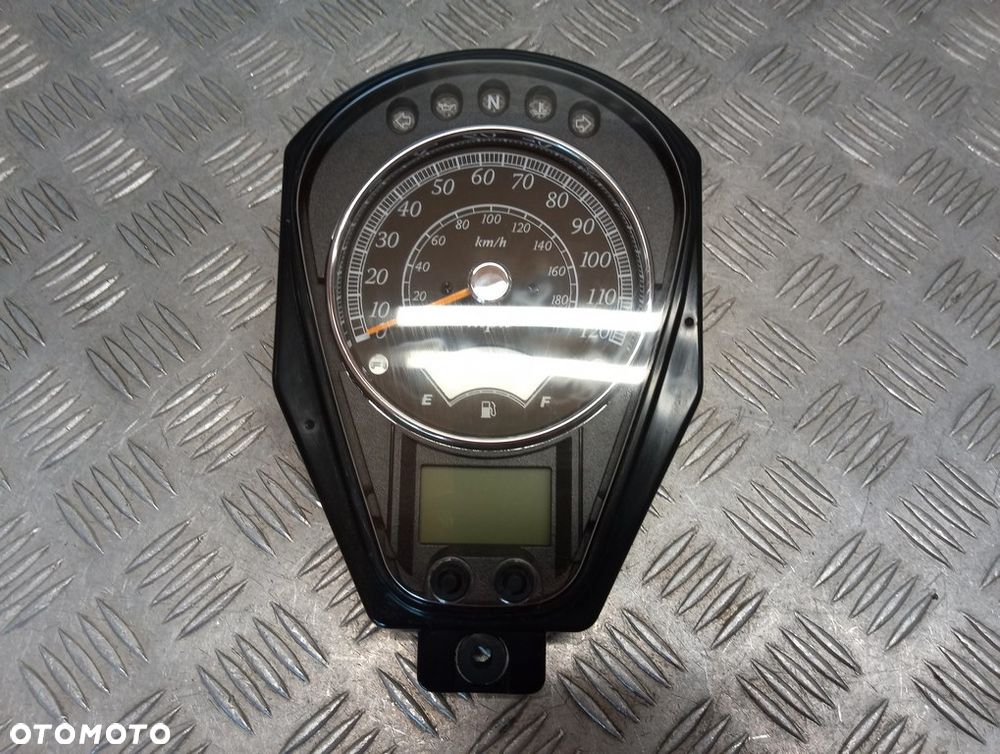 Licznik zegar prędkościomierz SUZUKI VL 800 C50 BOULEVARD 15-25r   PN. 34120-43H60 - 2