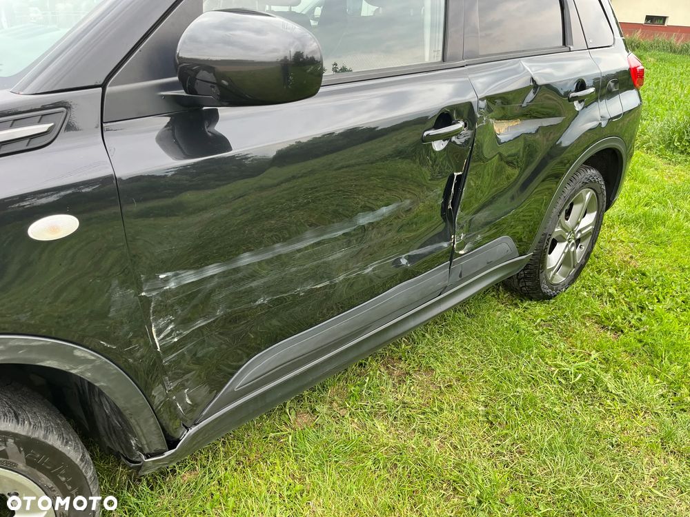 Suzuki Vitara - 12