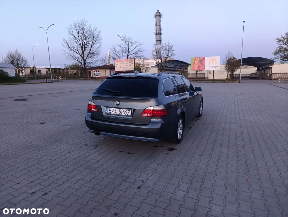 BMW Seria 5 520d - 6