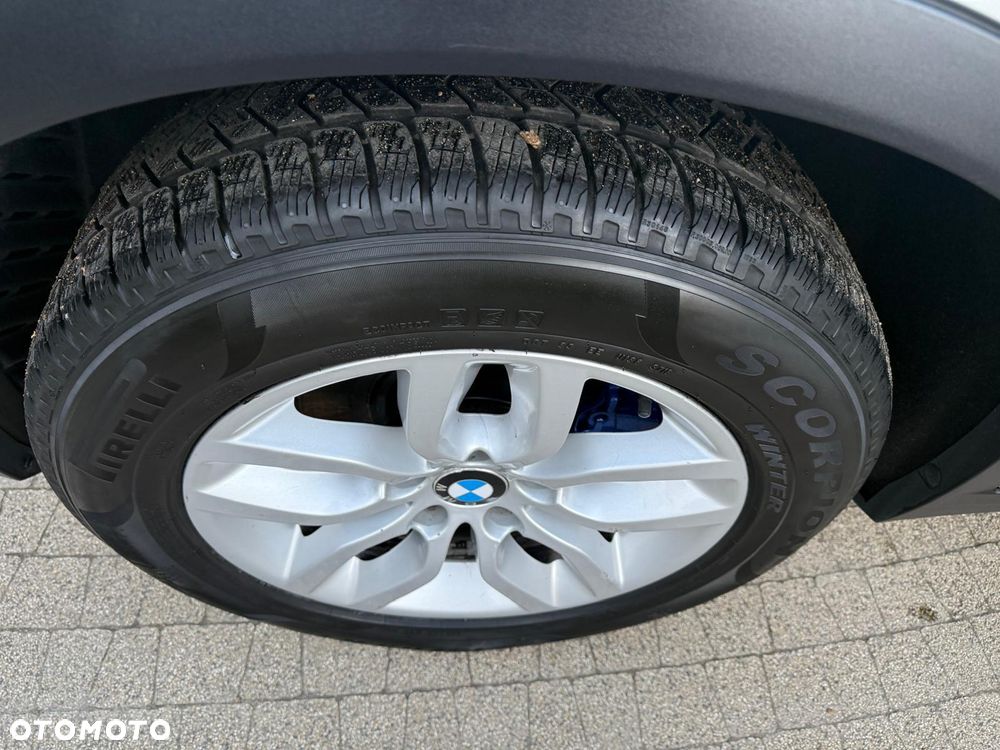 BMW X3 xDrive20d - 24