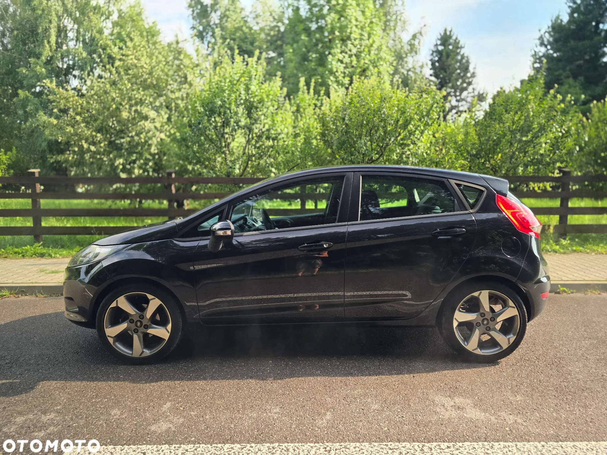 Ford Fiesta 1.25 Champions Edition - 17
