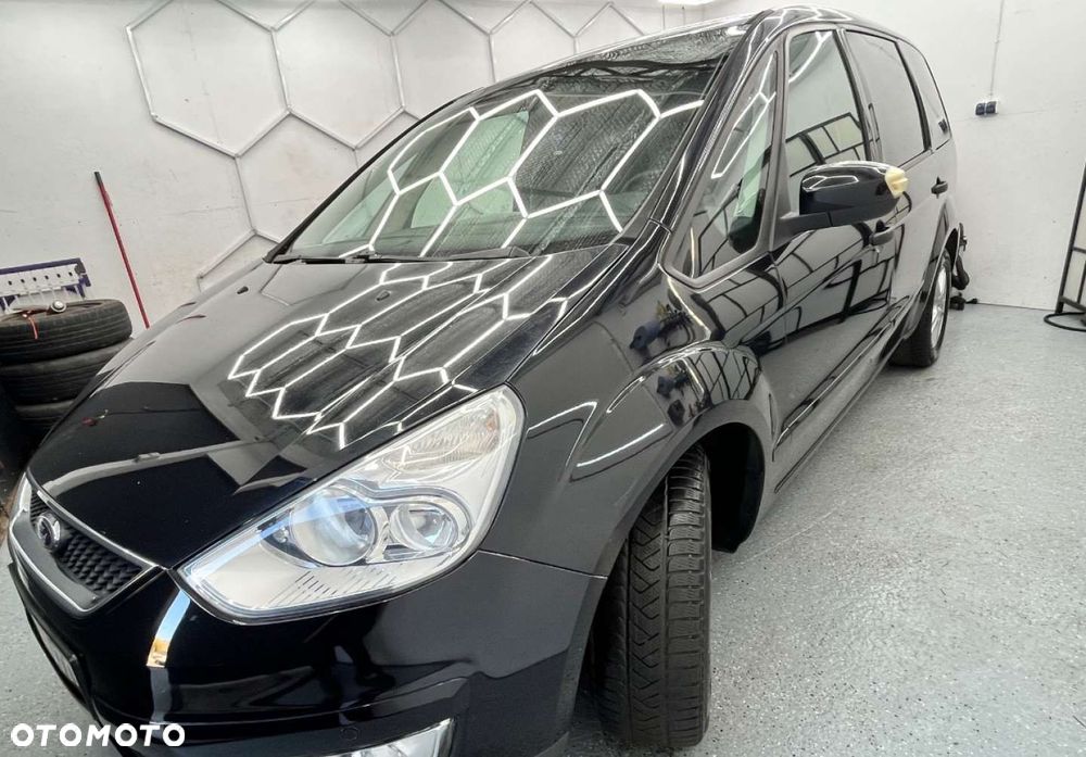 Ford Galaxy - 5