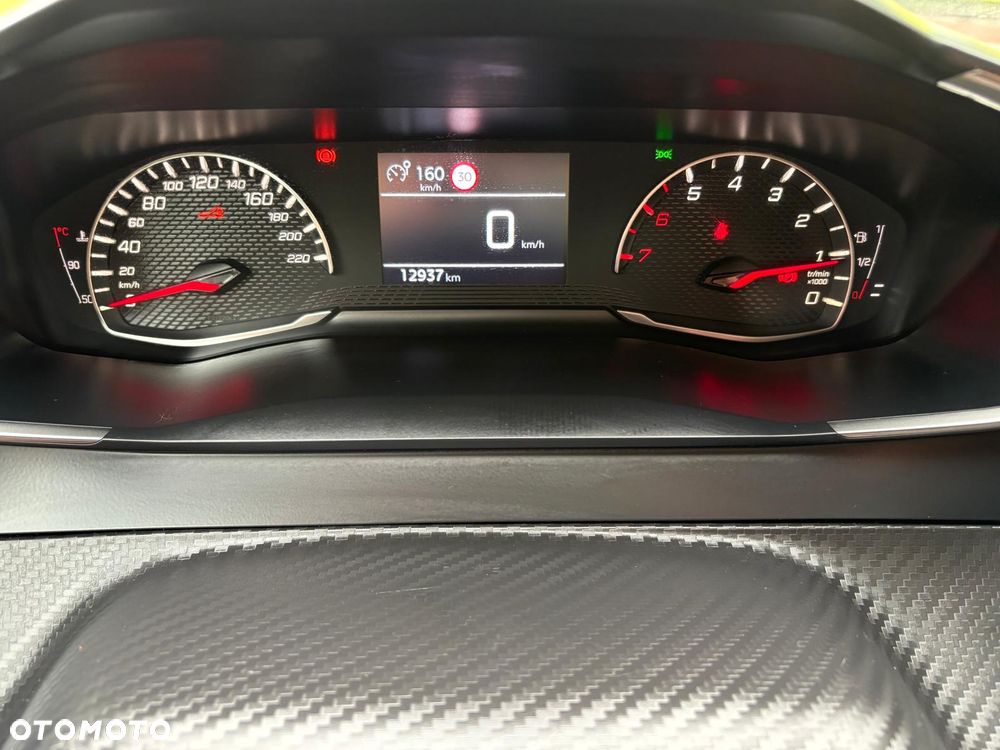 Peugeot 208 PureTech 75 Allure Pack - 24