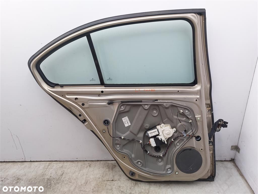 Drzwi tylne lewe tył Skoda Octavia II 2 LAK:LF8F 1997-2011R ZŁOTE 5DRZWI - 3