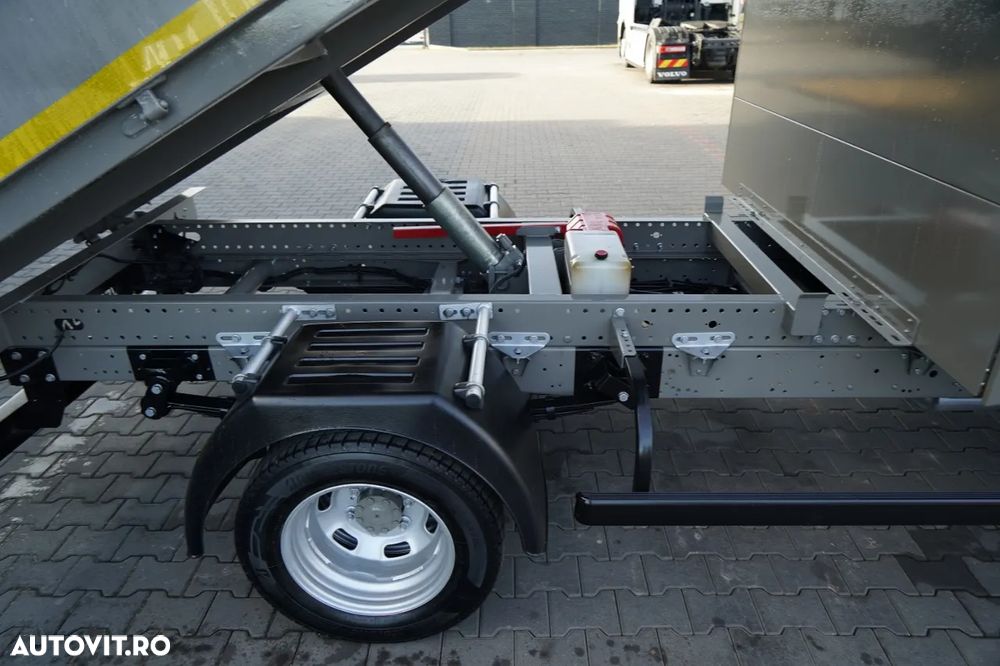 Iveco DAILY 35-130 / BASCULATOR SPATE / DUBLU / MANUAL / IMPORTAT - 8