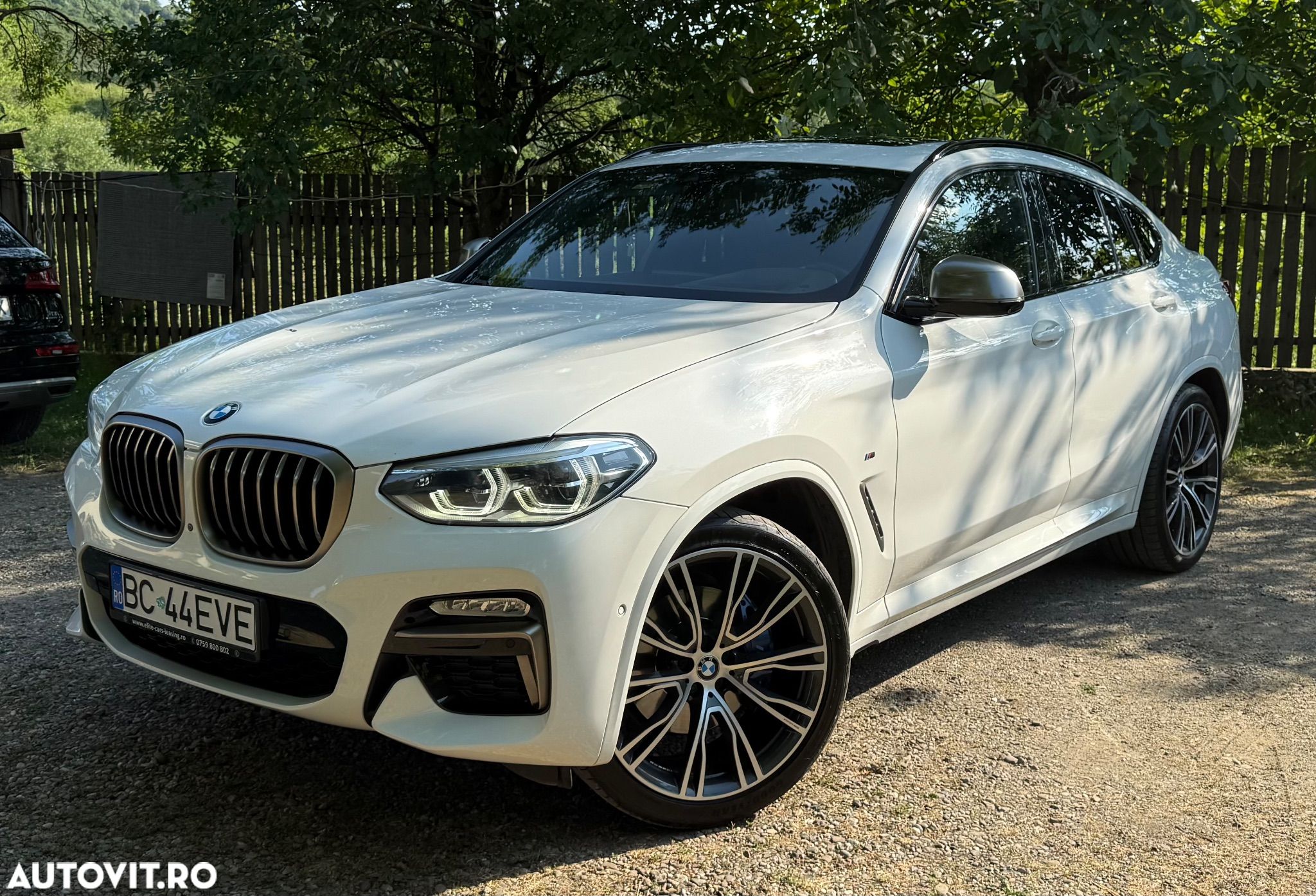BMW X4 M M40d - 1