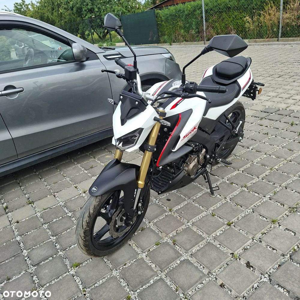 QJMOTOR SRK 125S - 2