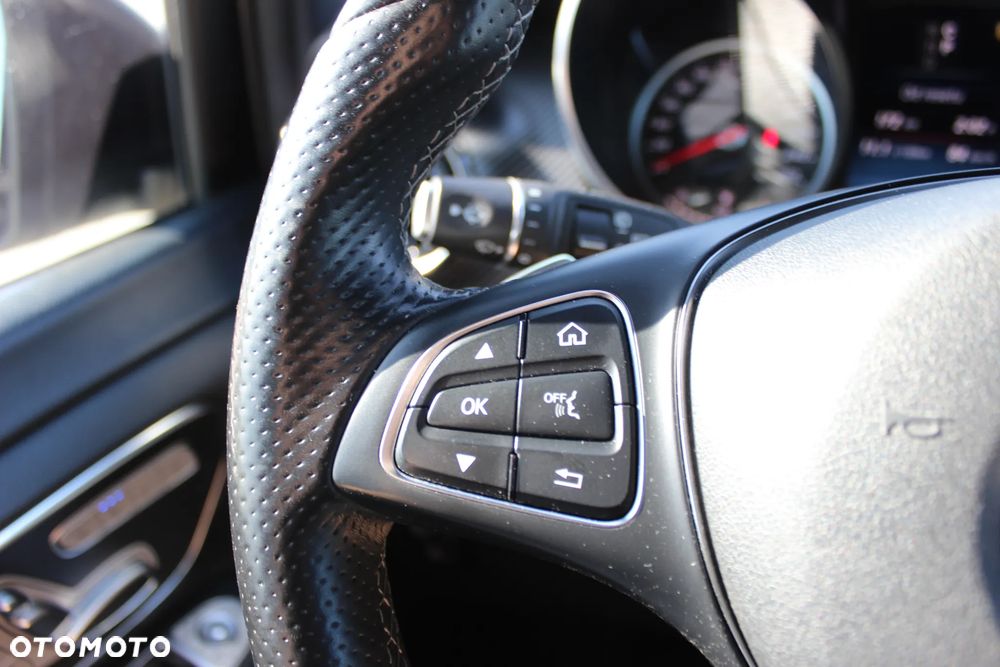 Mercedes-Benz Klasa V 300 d Avantgarde 9G-Tronic (d³ugi) - 26
