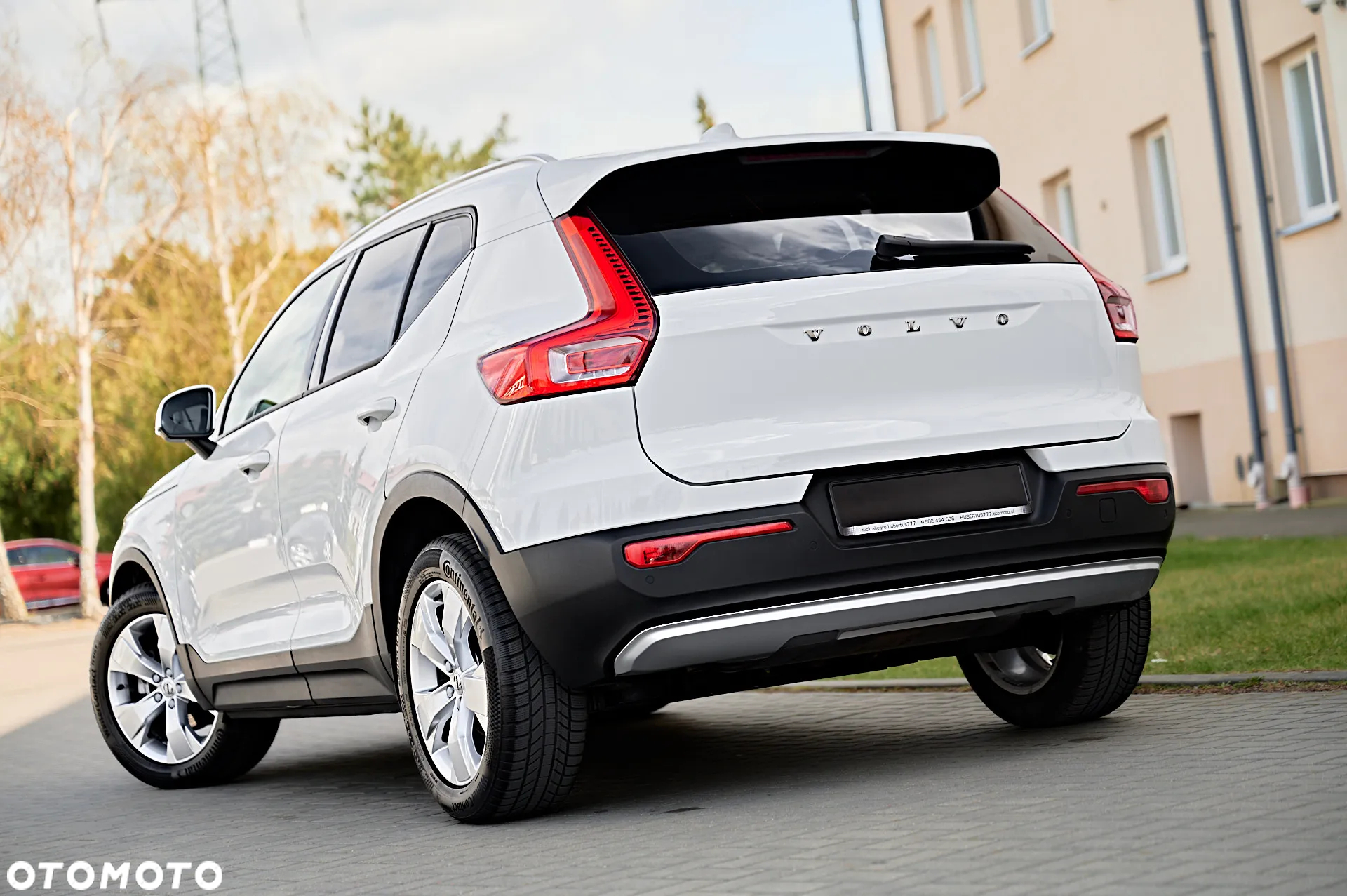 Volvo XC 40 T3 Momentum Pro - 3