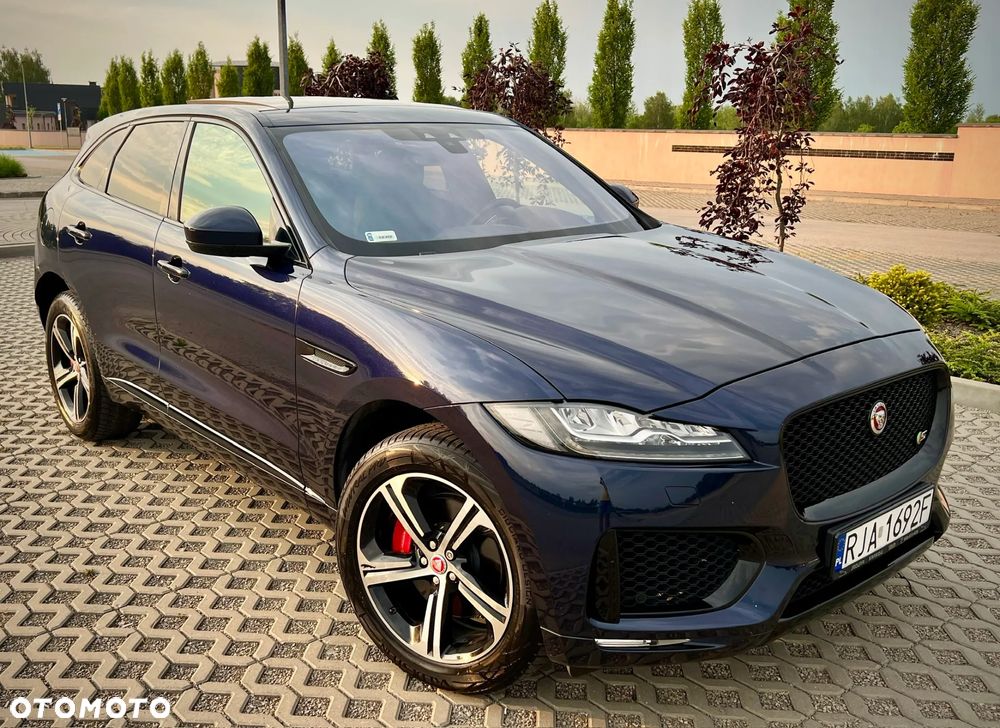 Jaguar F-Pace 3.0 V6 AWD S - 1