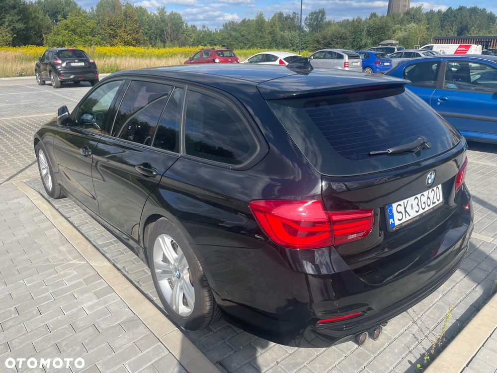 BMW Seria 3 320d Sport Line - 6