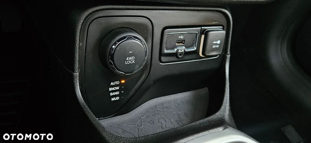 Jeep Renegade 2.0 MultiJet Longitude 4WD S&S - 14