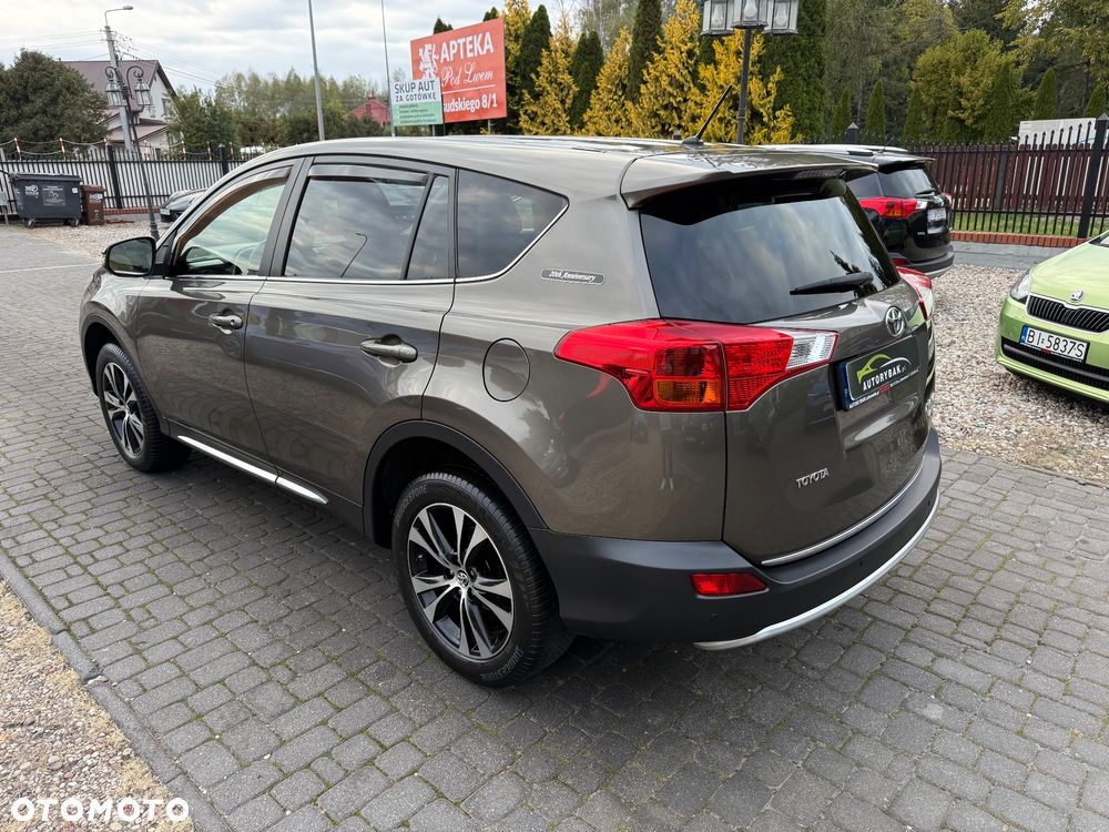 Toyota RAV4 2.0 Prestige MS EU6 - 36