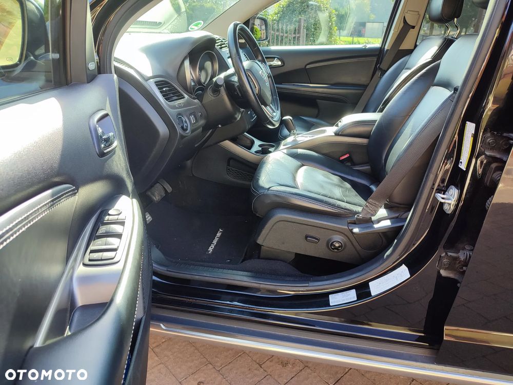 Dodge Journey - 11