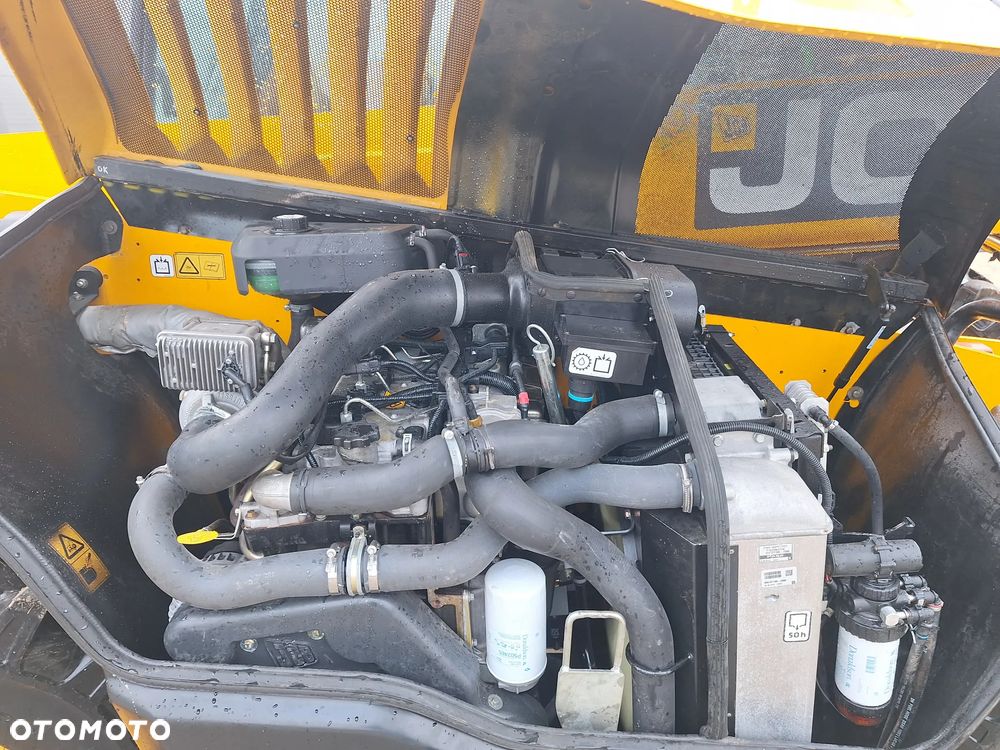 JCB 531-70 AGRI PRO - 5