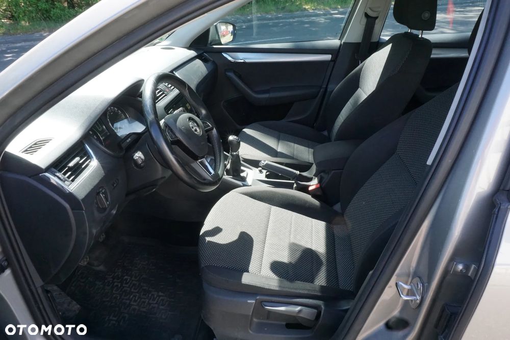 Skoda Octavia - 7