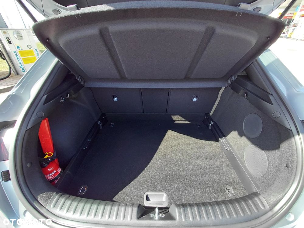 Kia XCeed 1.5 T-GDI Business Line DCT - 22