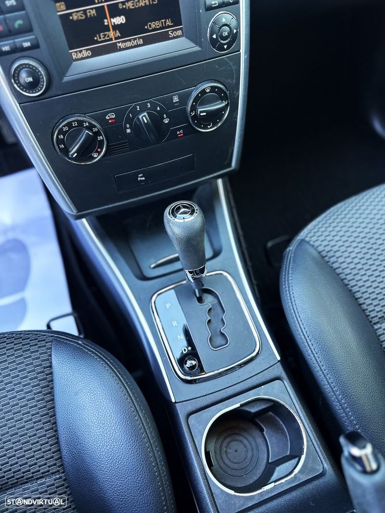 Mercedes-Benz B 180 CDI Autotronic - 11