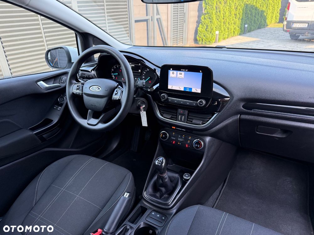 Ford Fiesta 1.1 S&S TITANIUM - 7