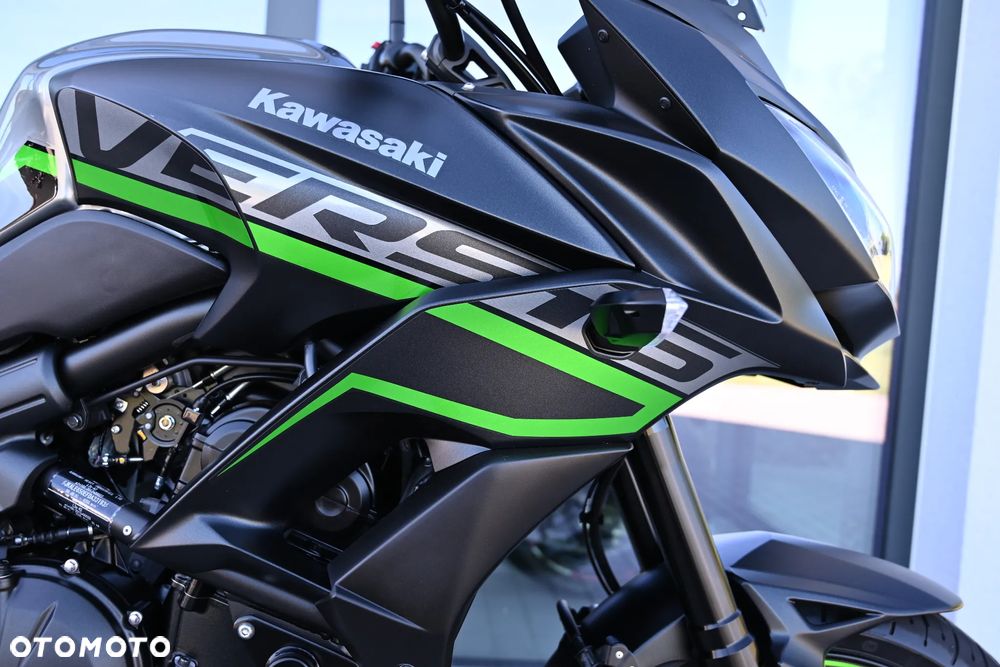 Kawasaki Versys 650 - 12
