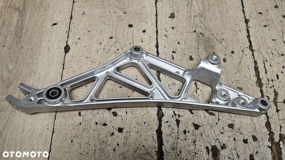 Wspornik set mocowanie Suzuki GS 1150 EF / GSX 1100 E ES EF   43820-00A00 - 7