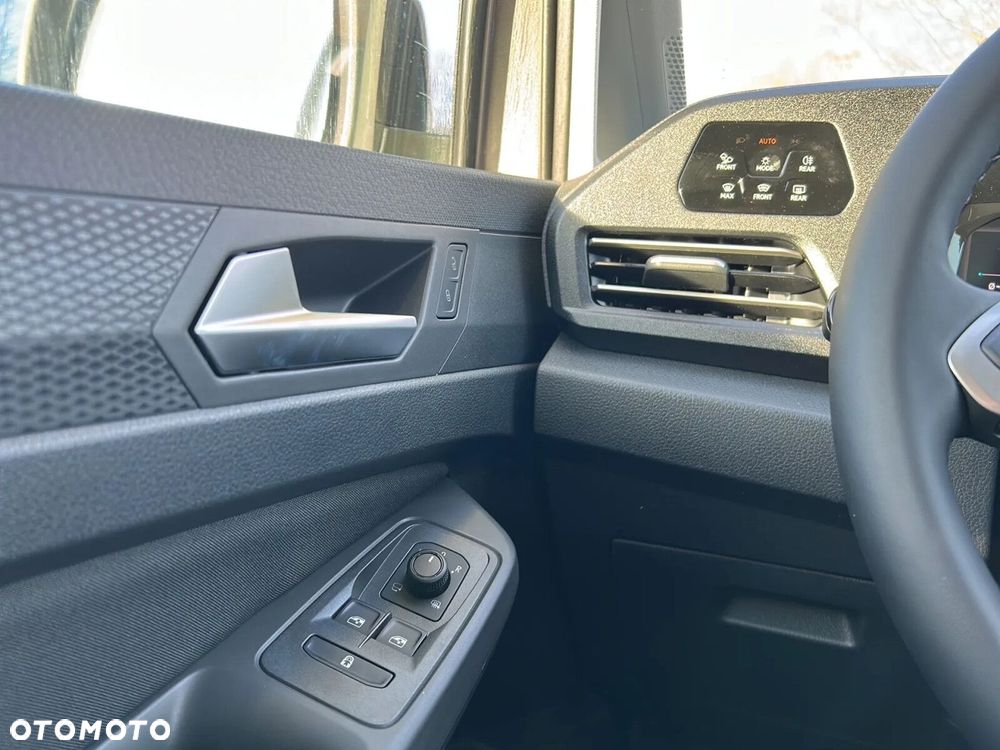 Volkswagen Caddy - 27