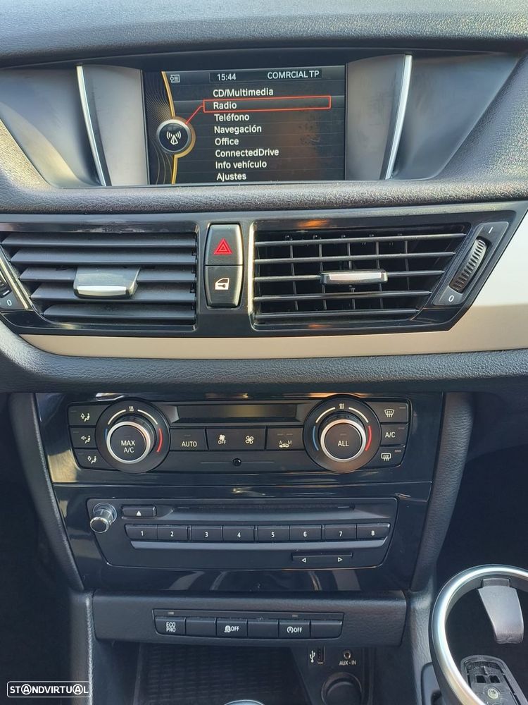 BMW X1 18 d sDrive Auto - 14