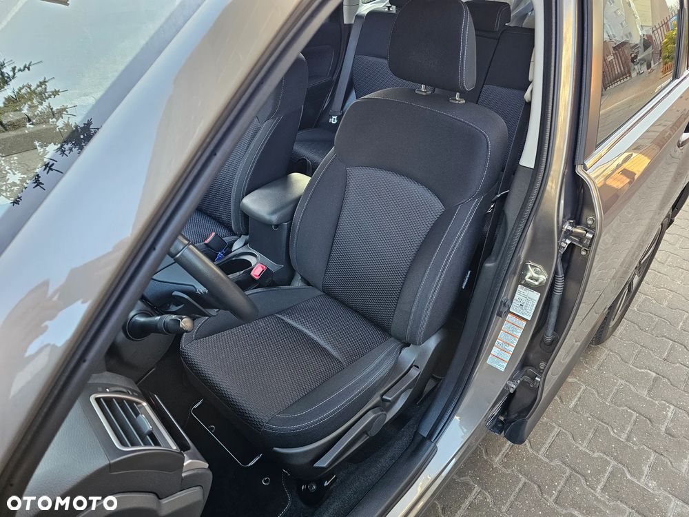 Subaru Forester 2.0 i Exclusive Lineartronic - 9