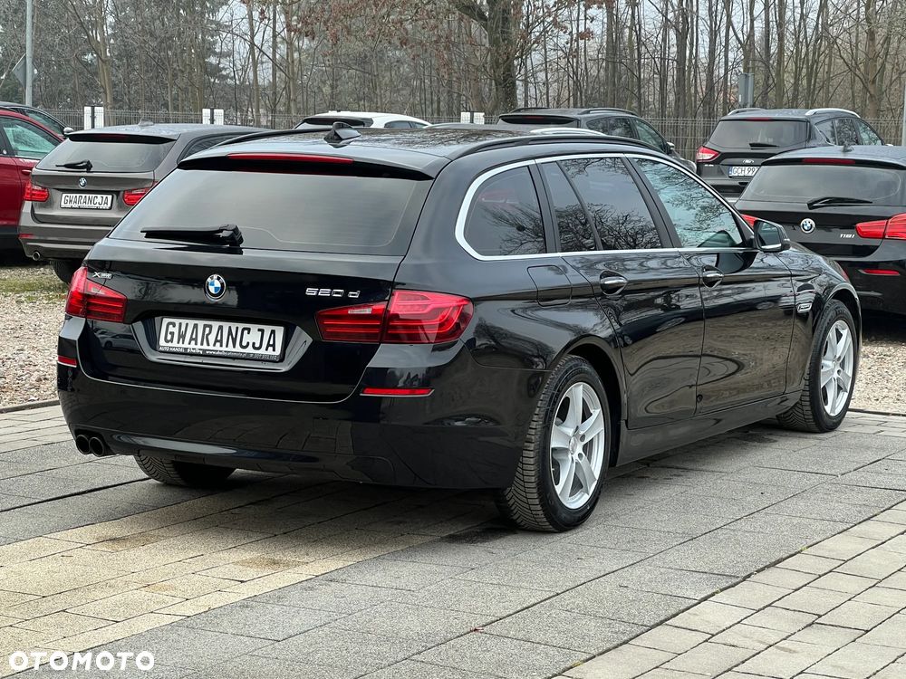 BMW Seria 5 520d xDrive Sport Line - 9