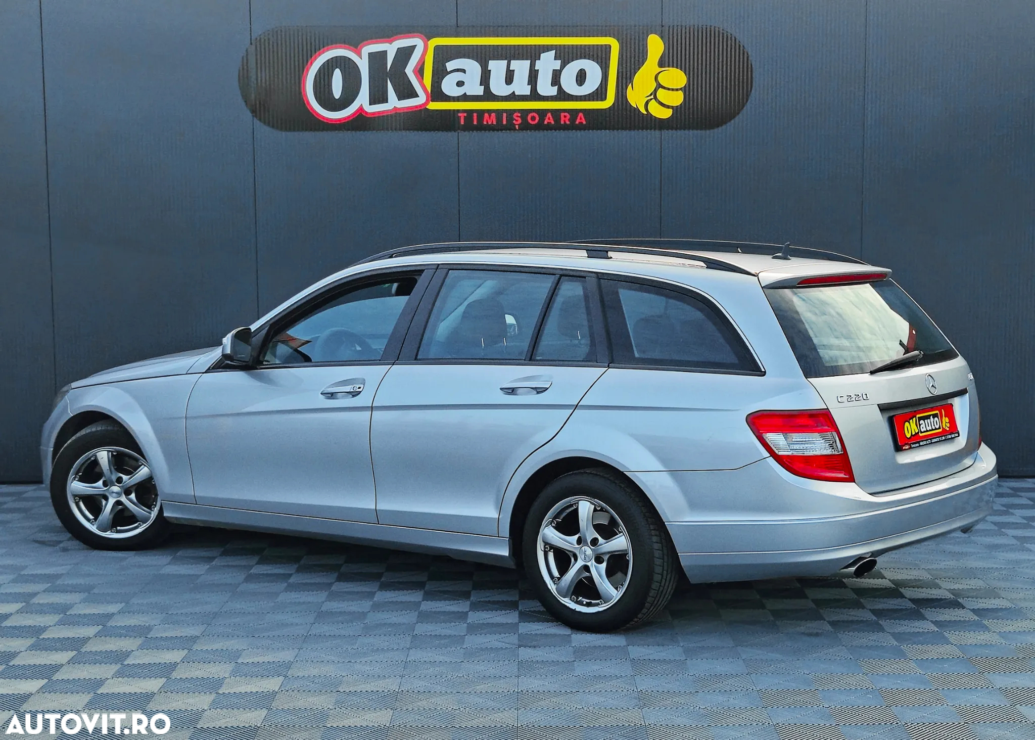 Mercedes-Benz C - 3