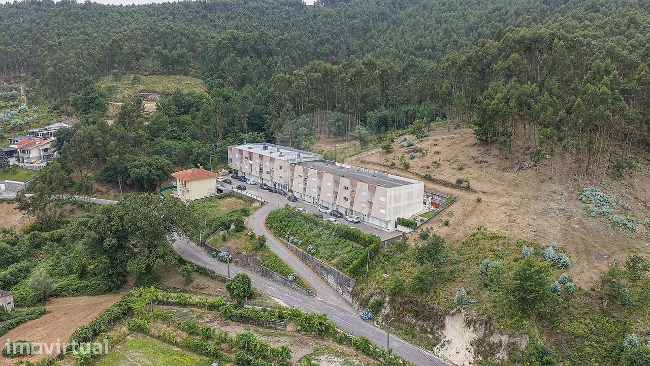Moradia T4 para venda - Grande imagem: 2/37