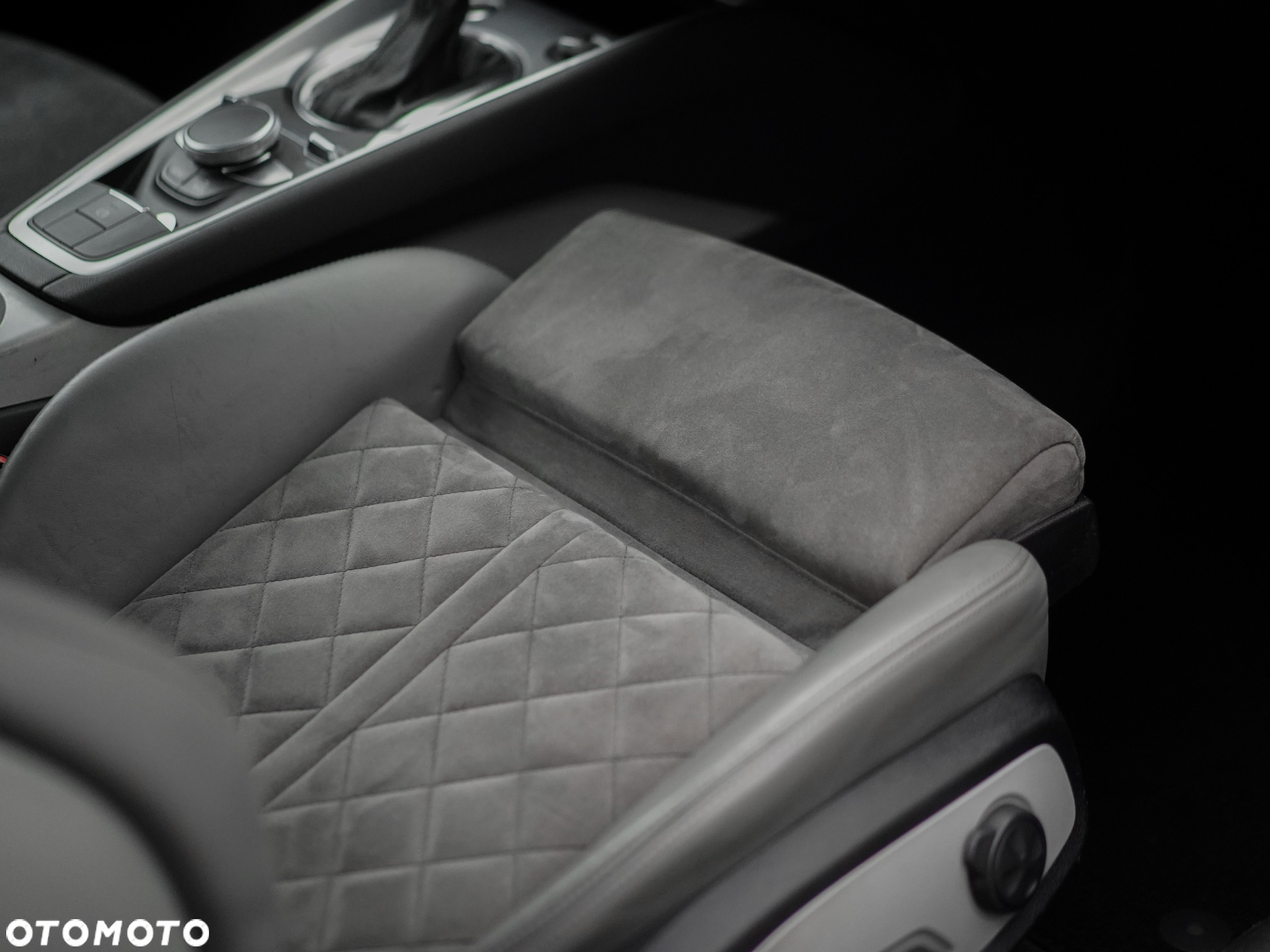 Audi TT Coupé 2.0 TFSI Quattro S tronic - 19