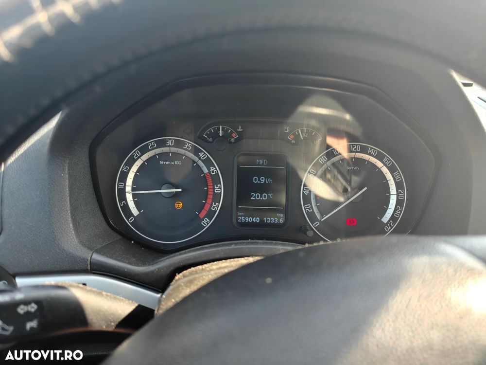 Skoda Octavia Combi 2.0 RS TDI - 7