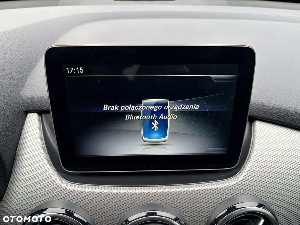 Mercedes-Benz Klasa B 250 - 26