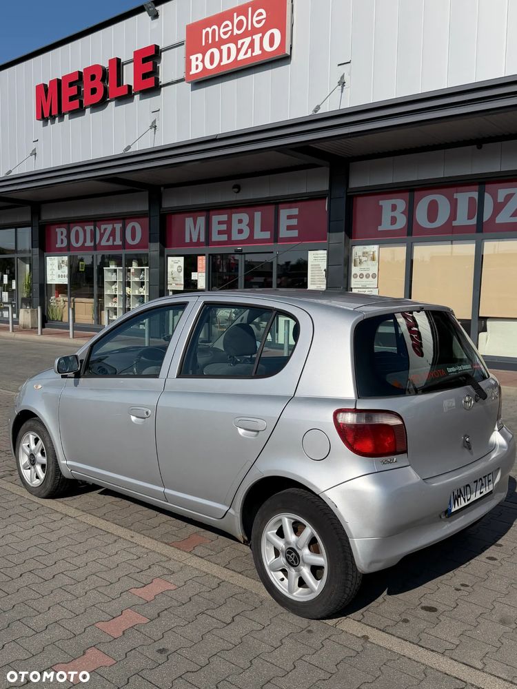 Toyota Yaris 1.3 Luna - 8
