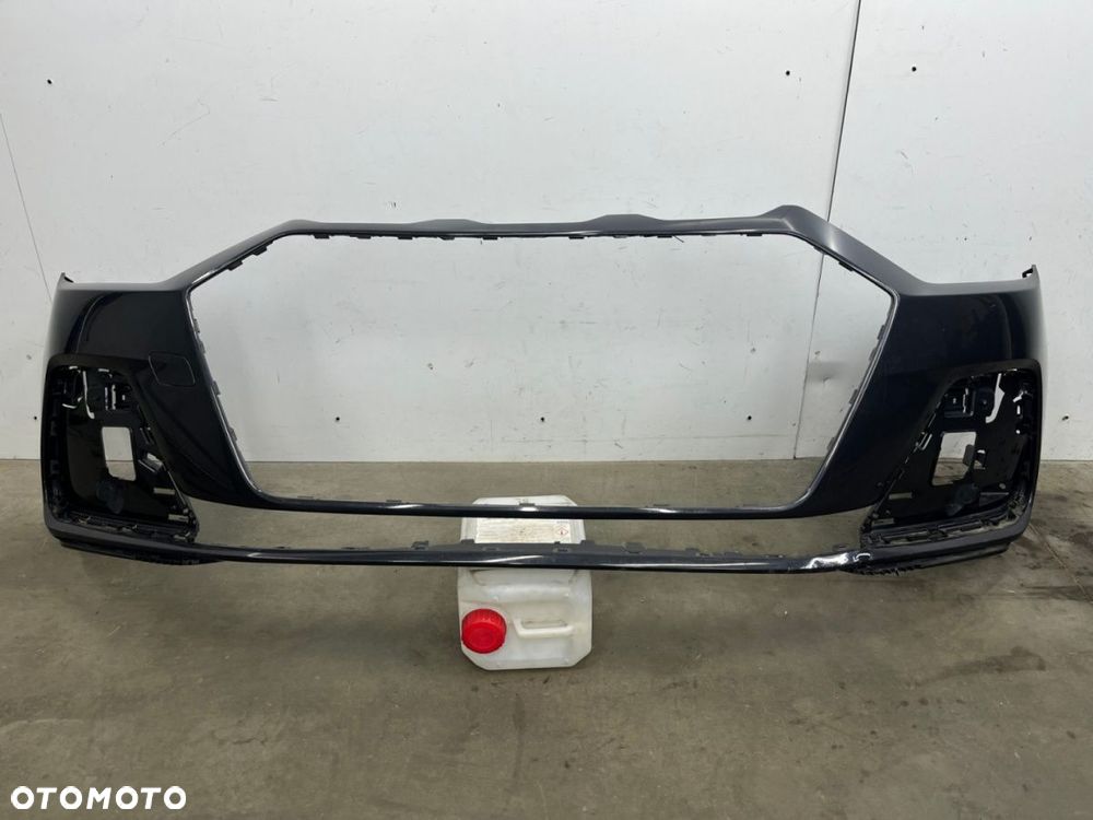 Zderzak przedni Audi A1 2 II 18r.- przód 82A807437 - 1