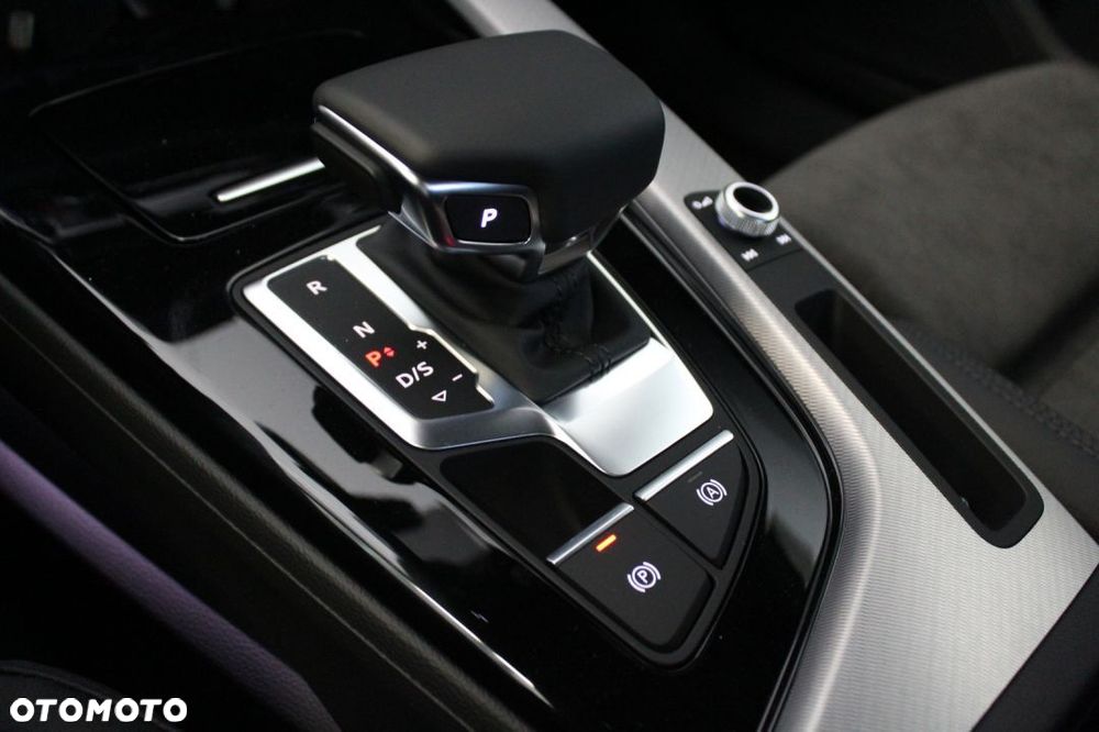 Audi A4 Allroad - 18