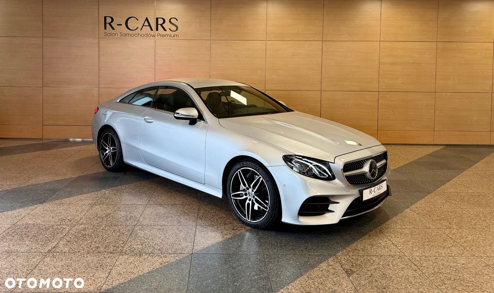 Mercedes-Benz Klasa E 200 4-Matic 9G-TRONIC - 1